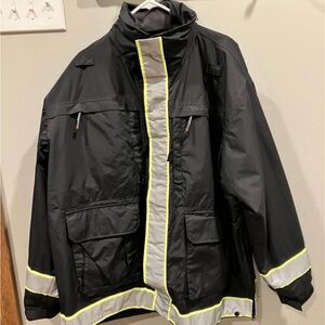 Gerber Outerwear Visibility Jacket. Size XL long.